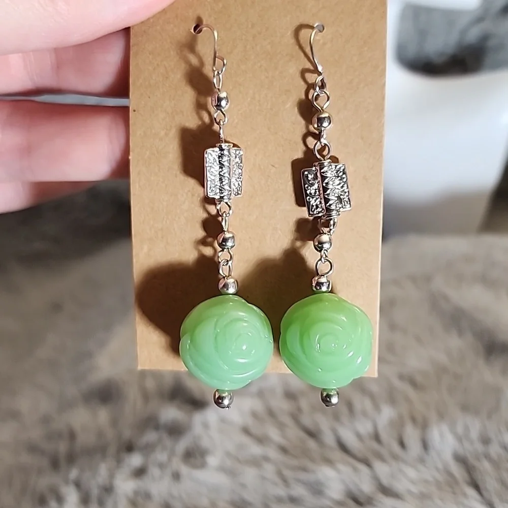 Green and Silver Rose Detail Dangle Earrings‎